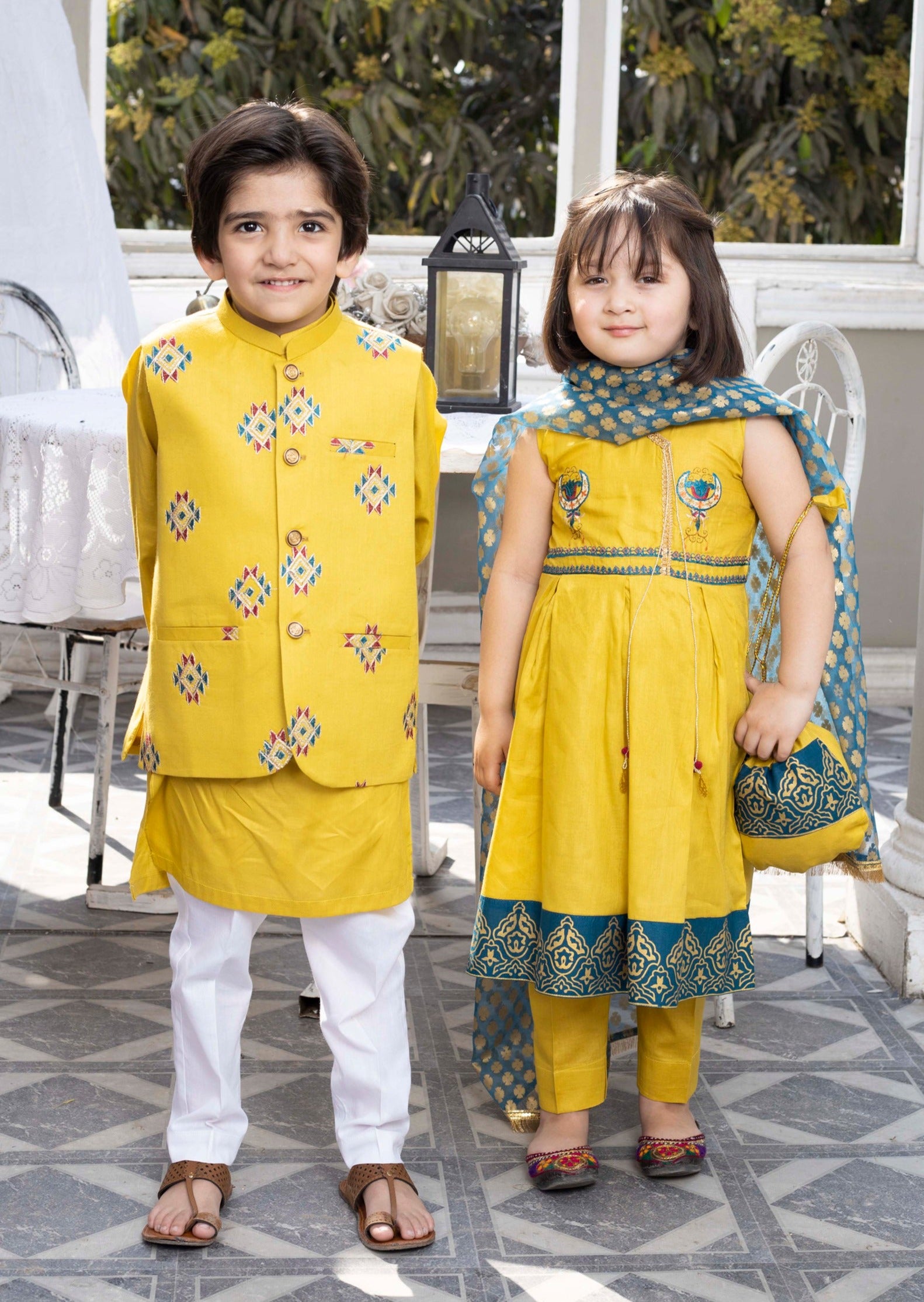 Popular Shalwar Kameez