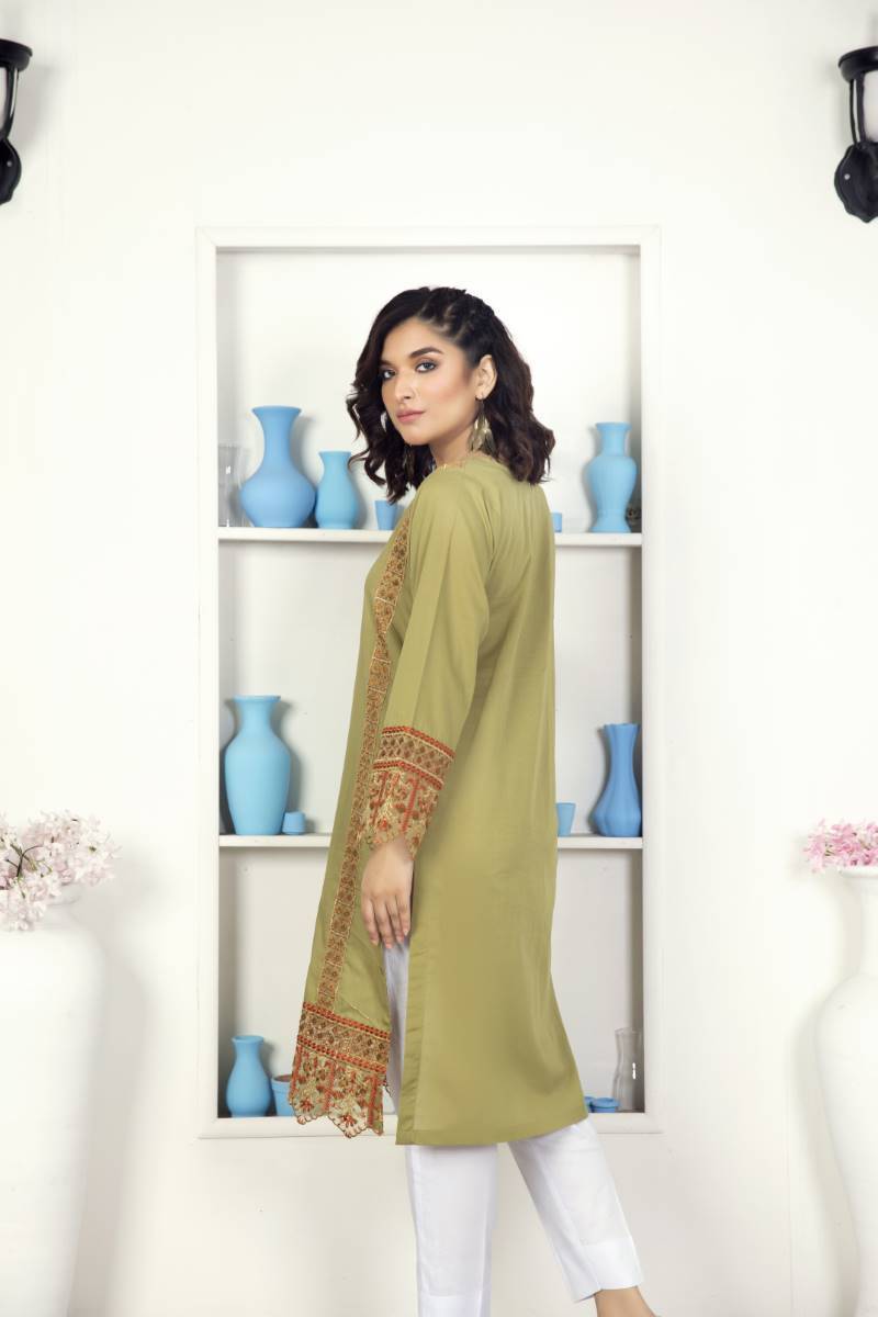 Green Embroidered Kurta (Top-only)