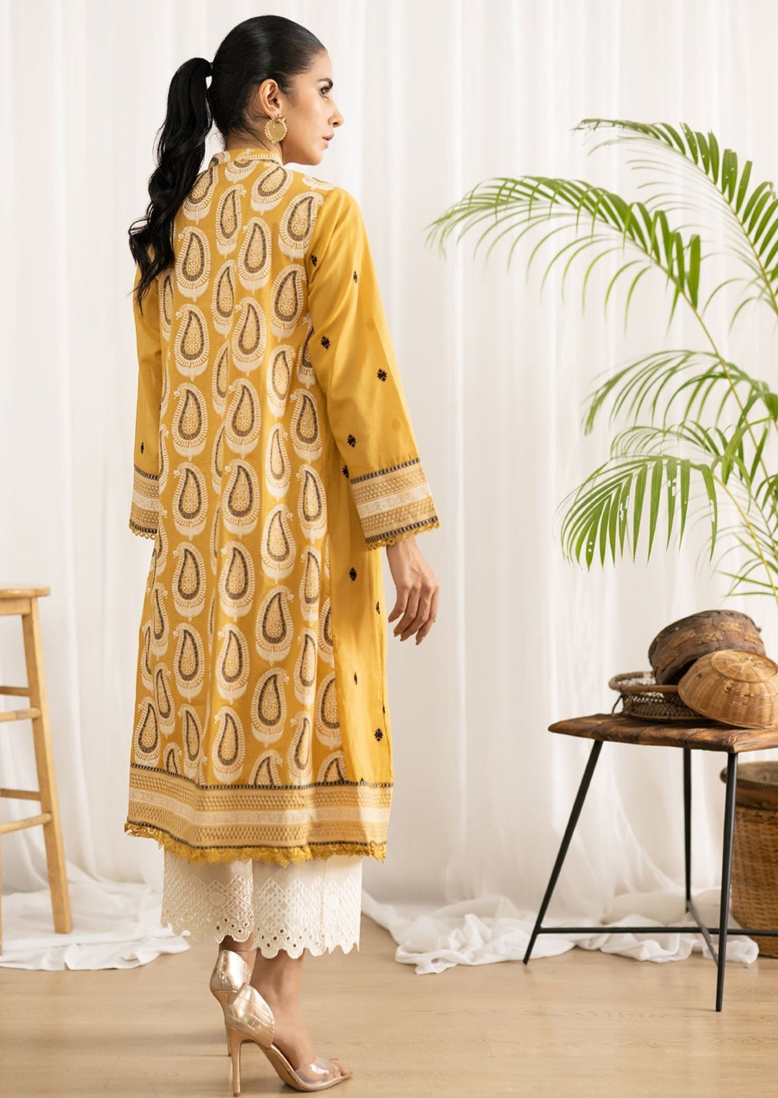 Mustrad -  Women's Kurta