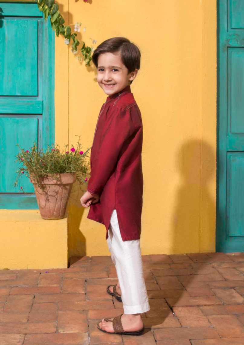 Embroidered Kurta Shalwar : Maroon & offwhite